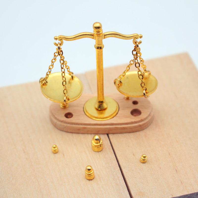 1:12 Dollhouse Vintage Balance - đánh giá và giá Kids Toys House